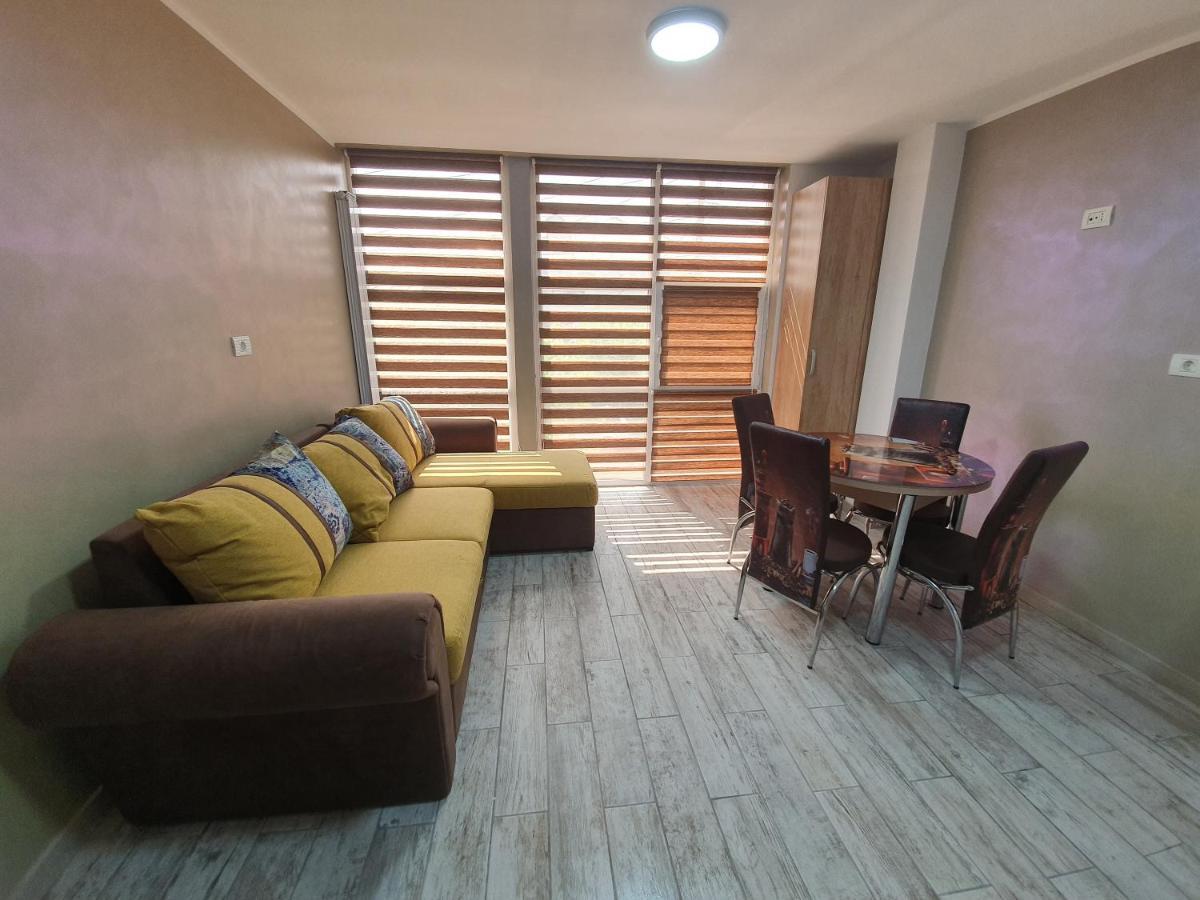 Apartament Negris Bîrlad Esterno foto